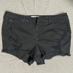 🛍️ Torrid High Rise Shorts